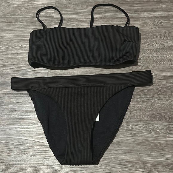 Hollister Swim Hollister Co Bikini Bottoms And Top Poshmark